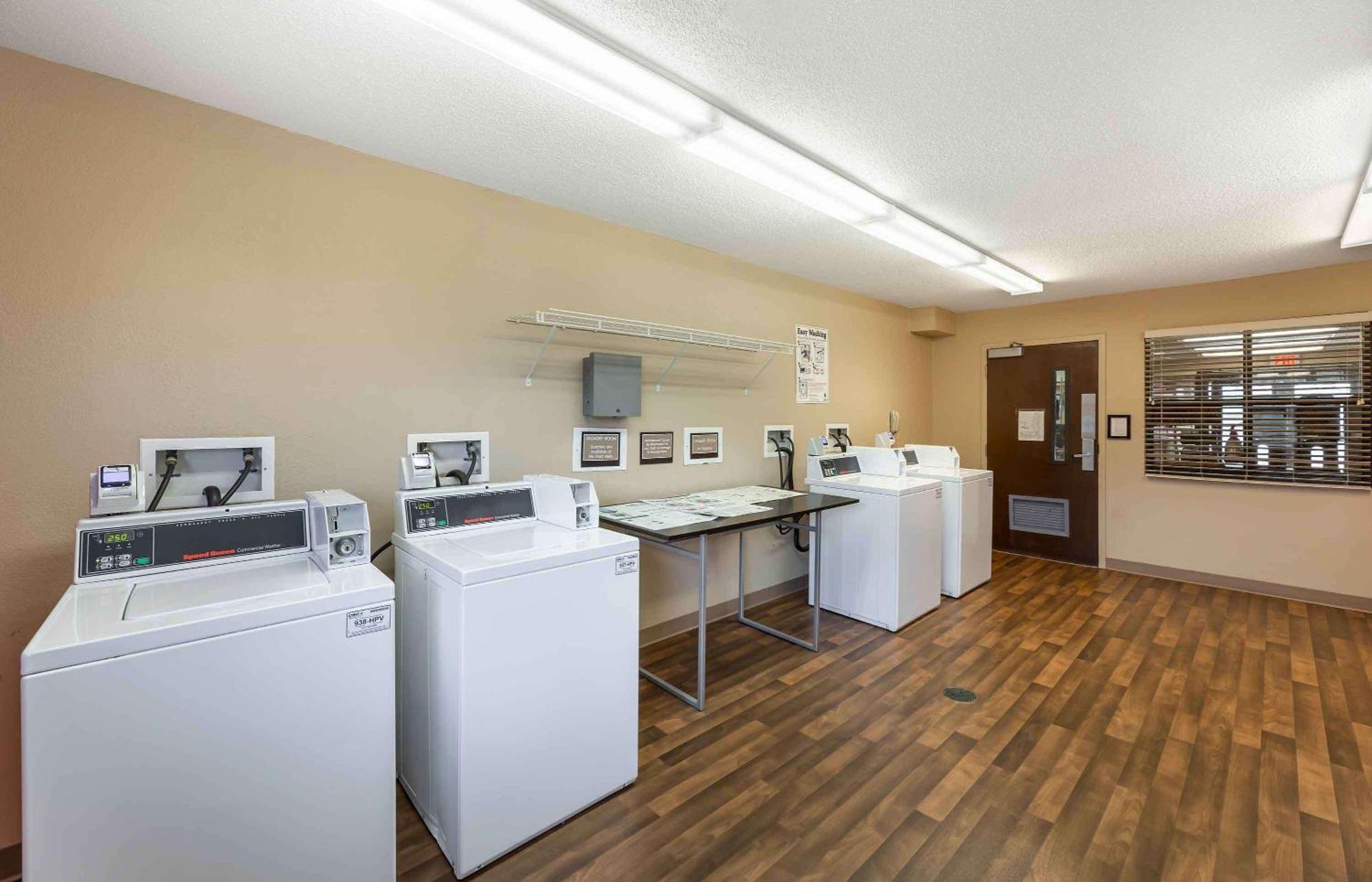 Extended Stay America Suites - Akron - Copley - East Екстер'єр фото